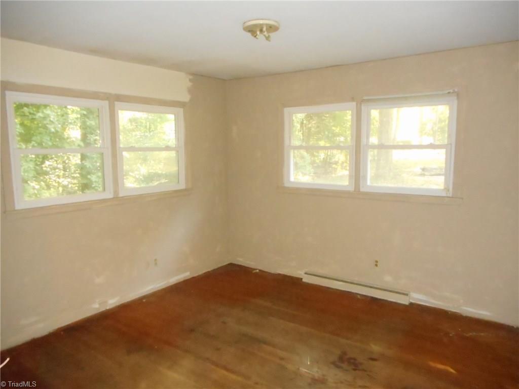1507 Talbot Road Pleasant Garden, NC 27313 - Photo 9 of 12