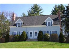 35 Tiger Tail Circle, Unit R Derry, NH 03038 - Photo 2 of 9 Gallery Image 2