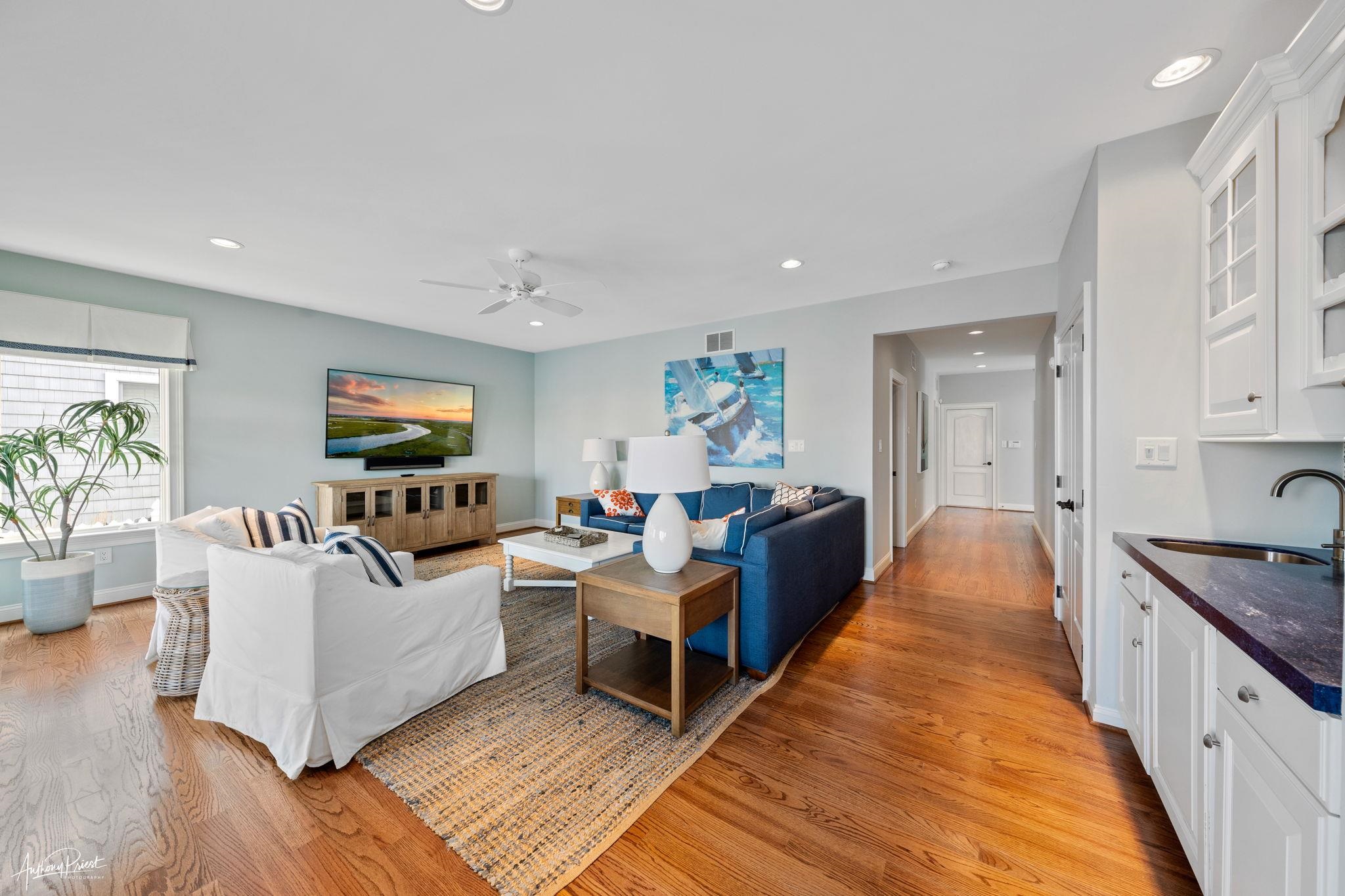 11 Heron Drive Avalon, NJ 08202 - Photo 14 of 29 a living room with furniture and a flat screen tv