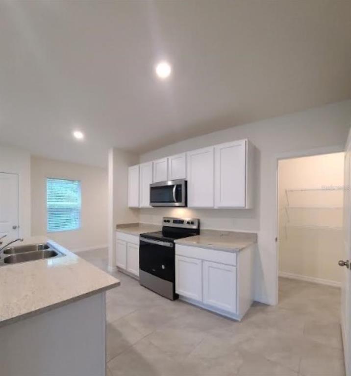 7768 Cypress Walk New Port Richey, FL 34655 - Photo 9 of 33