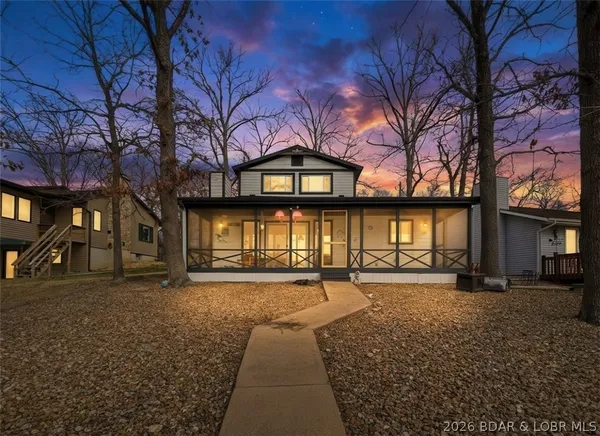 $599,900 | 61 Jonquil Lane, Climax Springs, MO 65324