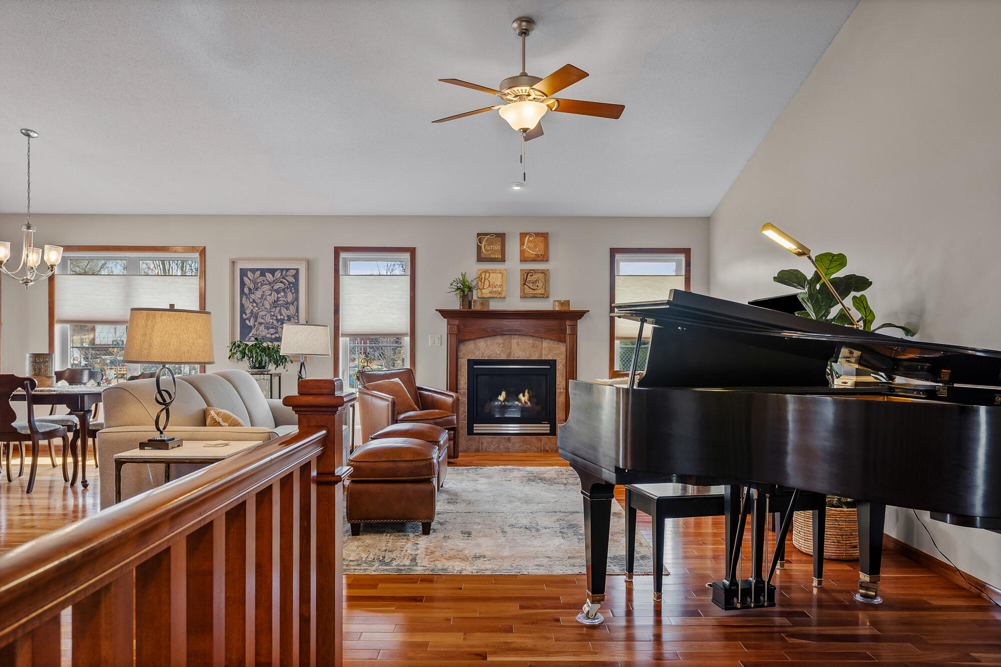 308 Grant Street Holmen, WI 54636 - Photo 5 of 55 View from foyer