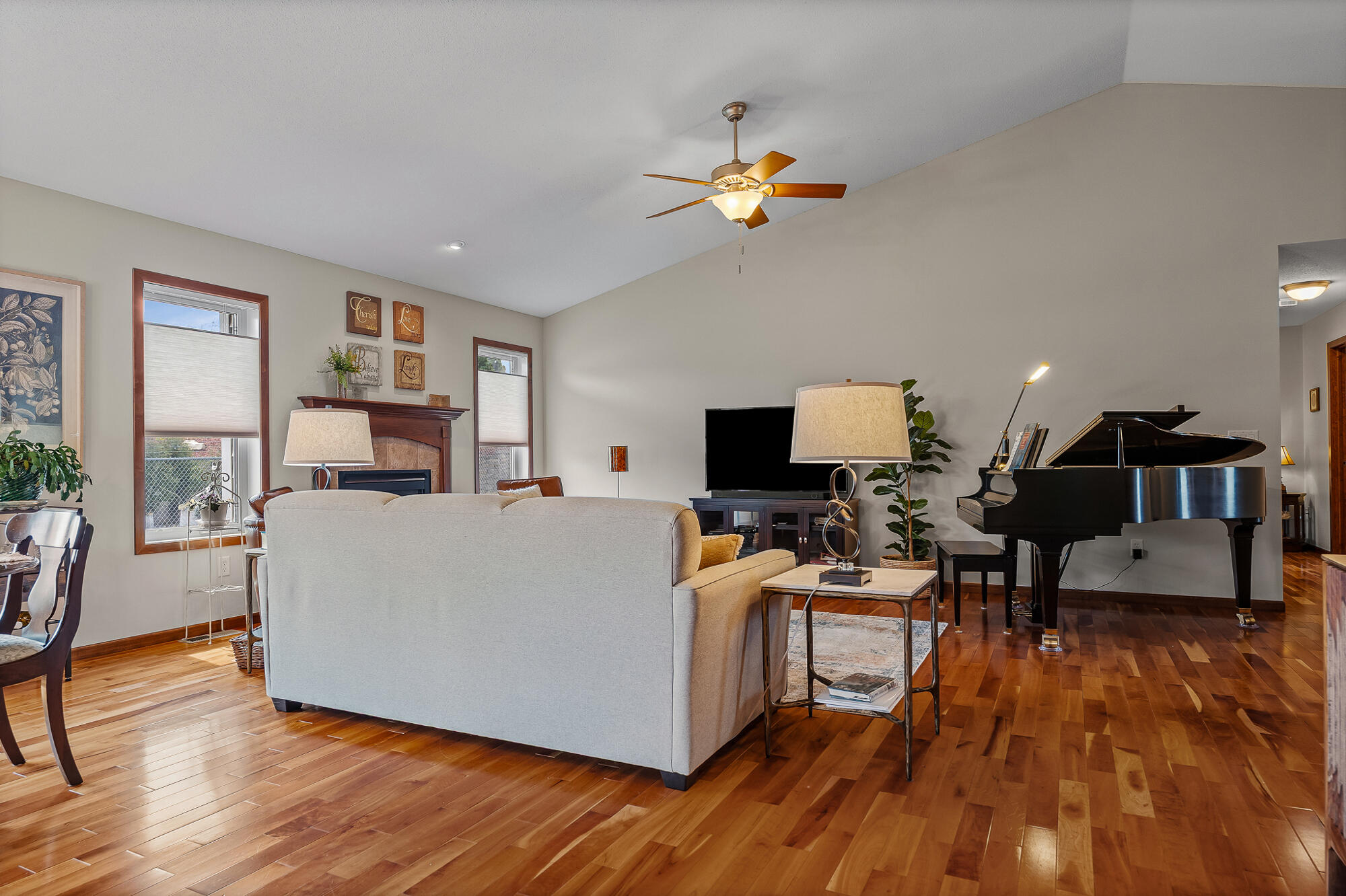 308 Grant Street Holmen, WI 54636 - Photo 10 of 55 Open to Dining & Kitchen