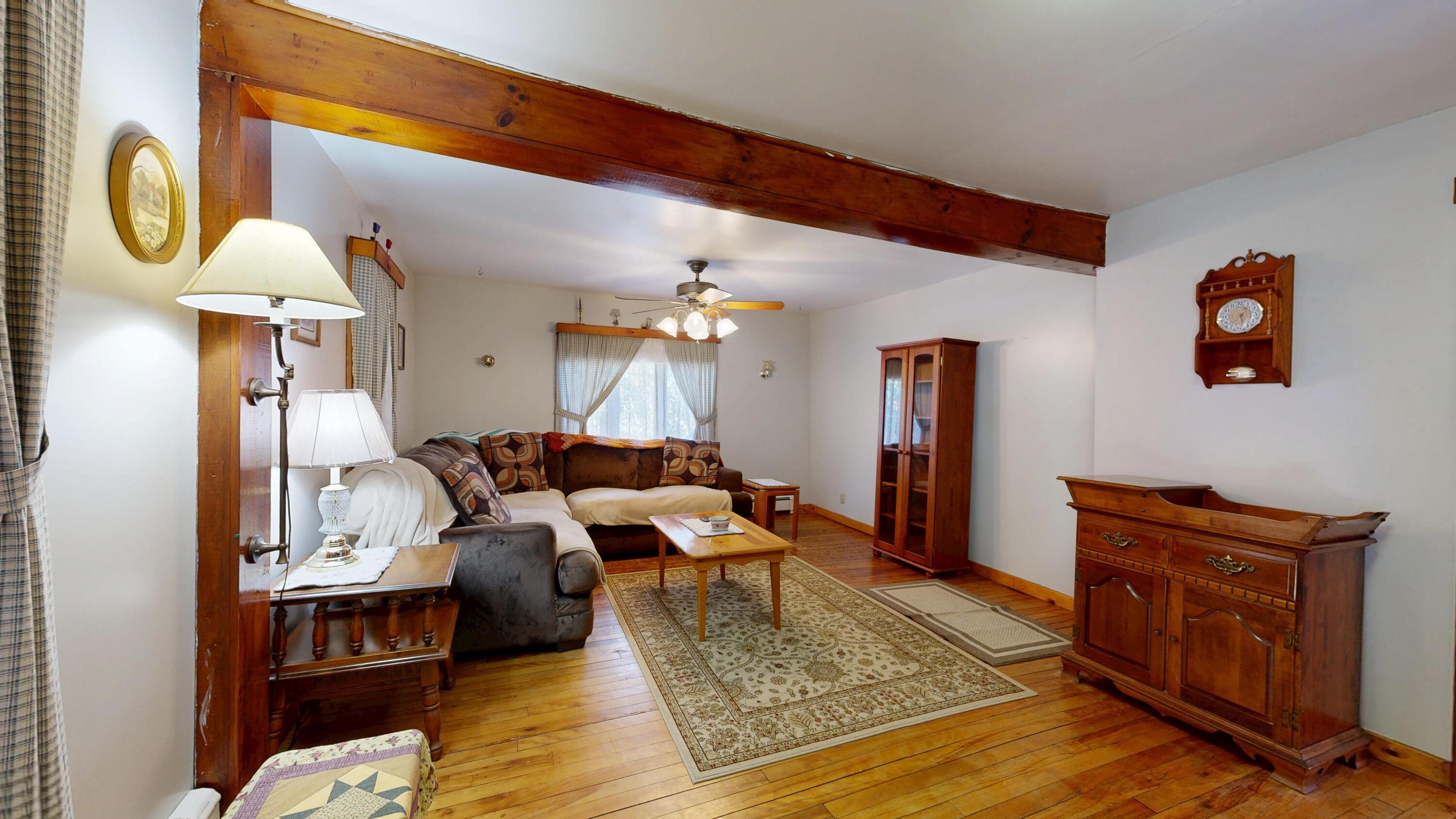 11 Oak Hill Road Litchfield, ME 04350 - Photo 16 of 39 Living Room