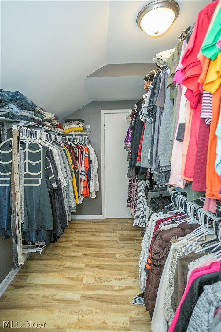 6487 Kerneywood Road Parma, OH 44129 - Photo 19 of 34 Over sized master walk in closet.
