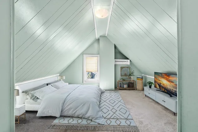 $649,000 | 24 Ellsworth Avenue, Melrose, MA 02176