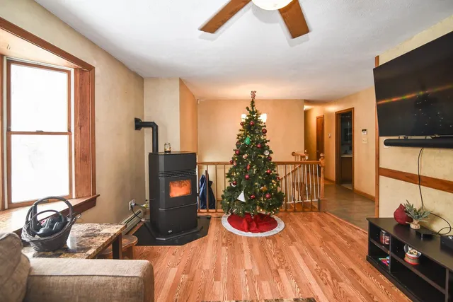 $489,000 | 179 Four Rod Road, Rochester, NH 03867