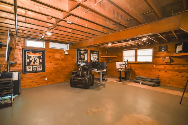 $489,000 | 179 Four Rod Road, Rochester, NH 03867