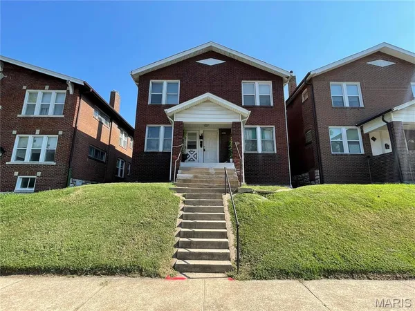 $285,000 | 4977 Quincy Street, St. Louis, MO 63109