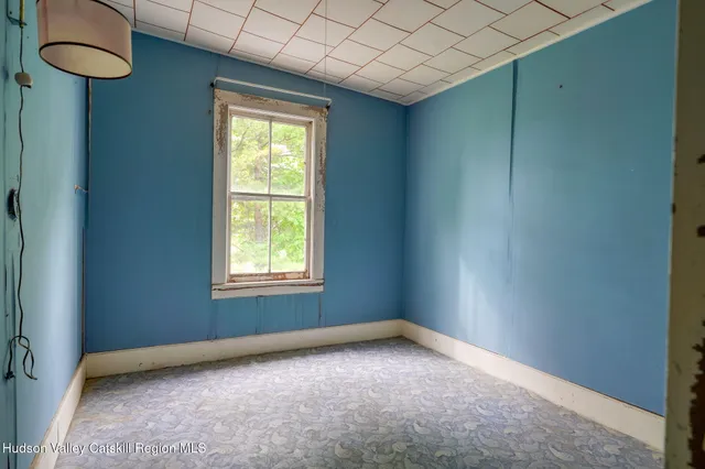 $895,000 | 1595 Highway 385, Athens, NY 12015