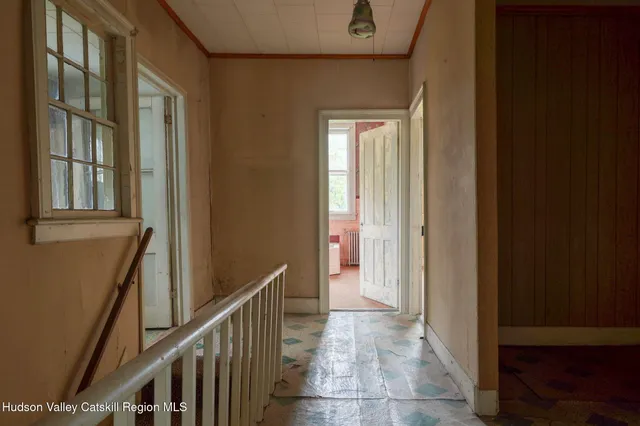 $895,000 | 1595 Highway 385, Athens, NY 12015