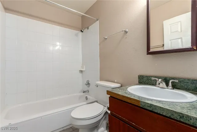 $450,000 | 13 Britz Circle, North Las Vegas, NV 89030