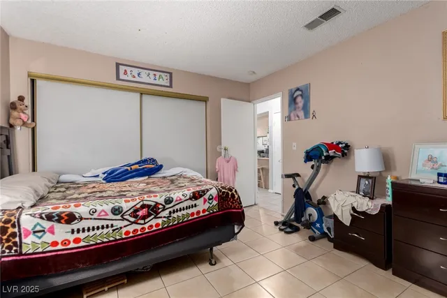 $450,000 | 13 Britz Circle, North Las Vegas, NV 89030