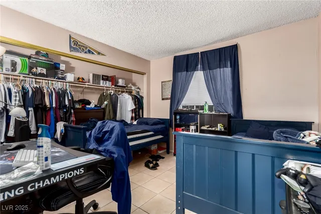 $450,000 | 13 Britz Circle, North Las Vegas, NV 89030