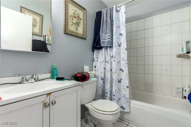 $450,000 | 13 Britz Circle, North Las Vegas, NV 89030