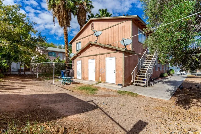 $450,000 | 13 Britz Circle, North Las Vegas, NV 89030