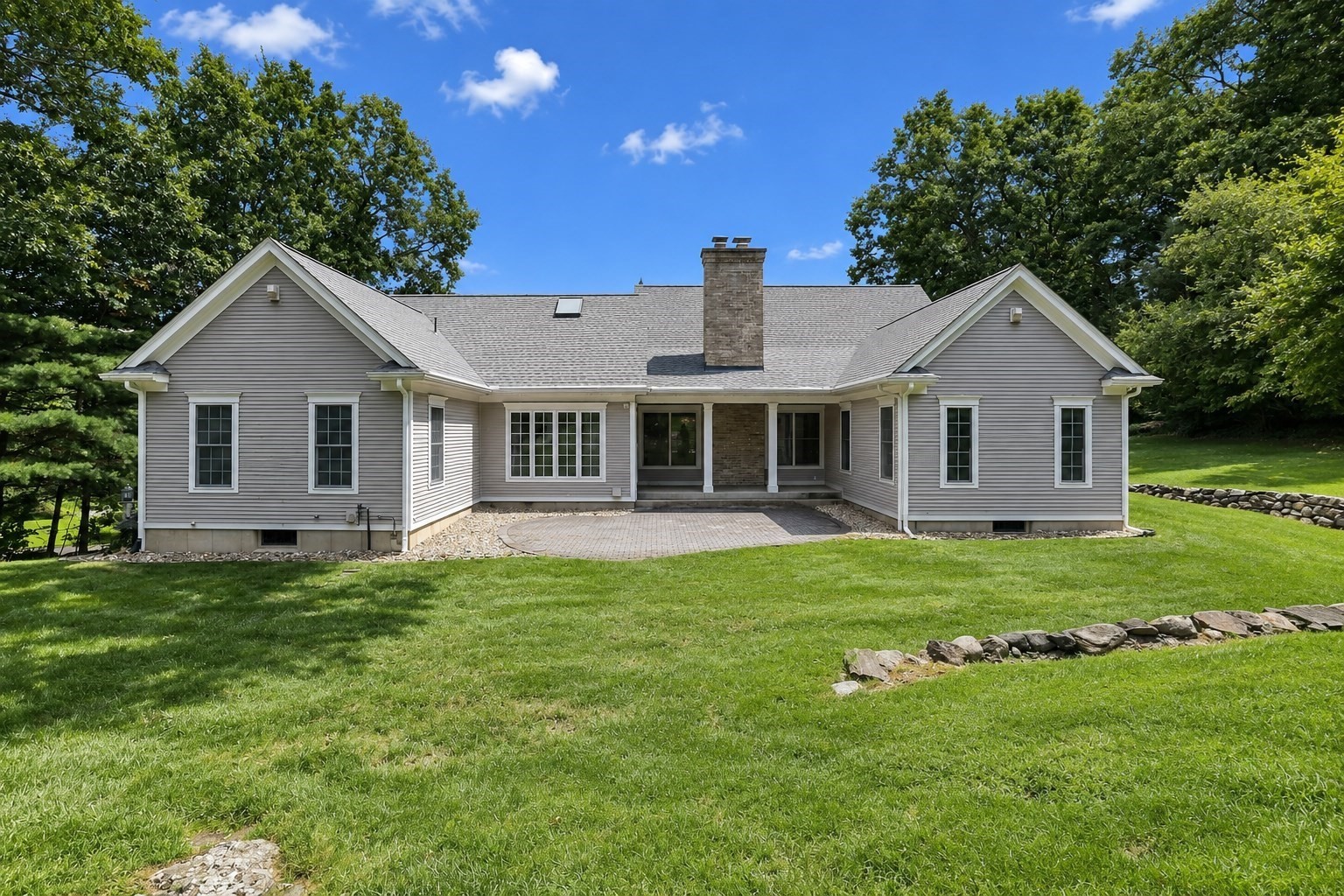 24 Ridge Road Hampden, MA 01036 - Photo 2 of 40 Gallery Image 2
