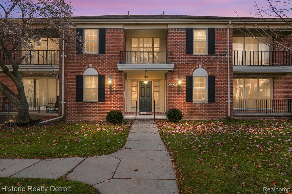 29656 Middlebelt Road, Unit 1403 Farmington Hills, MI 48334 - Photo 1 of 39