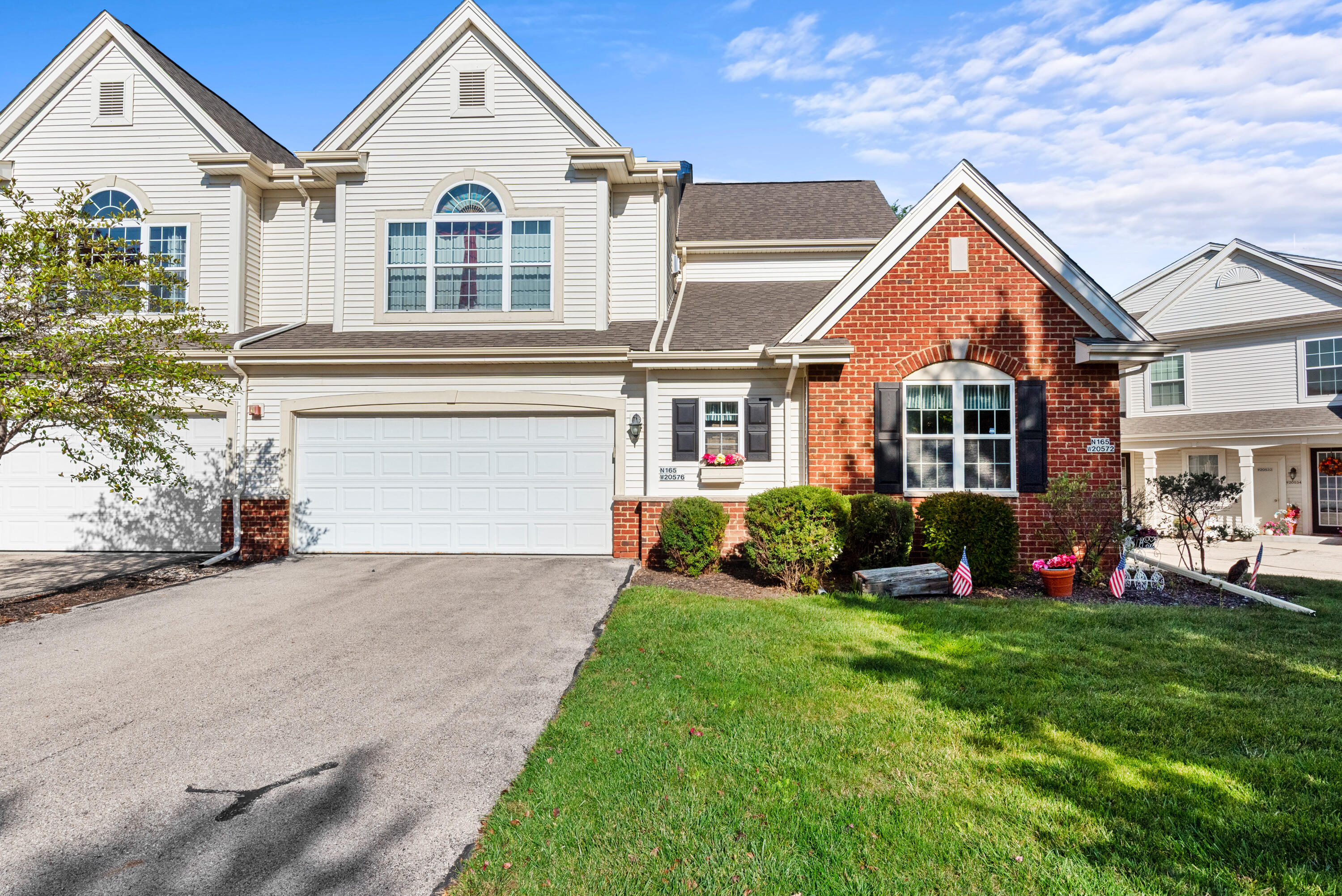 N165W20576 Berrypatch Road #702-28