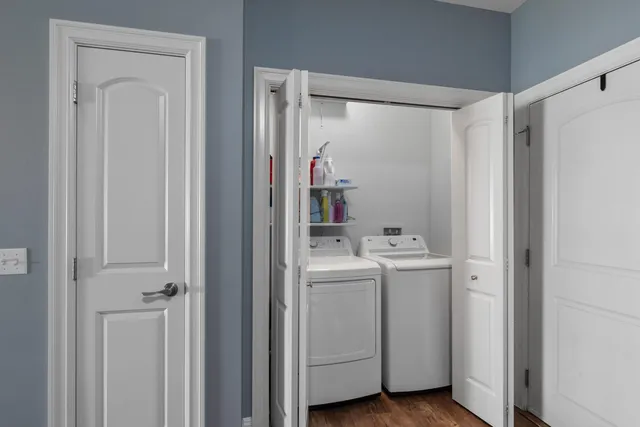 $319,900 | N165W20576 Berry Patch Road, Unit 702, Jackson, WI 53037