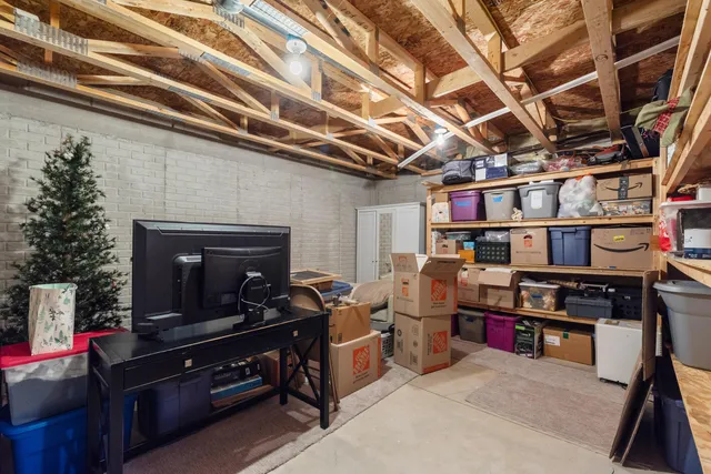 $319,900 | N165W20576 Berry Patch Road, Unit 702, Jackson, WI 53037