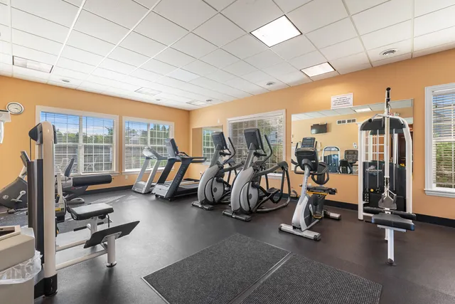 $319,900 | N165W20576 Berry Patch Road, Unit 702, Jackson, WI 53037