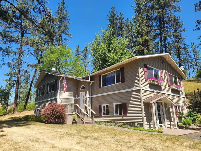 $575,000 | 122 Wild Rose Lane, Kamiah, ID 83536