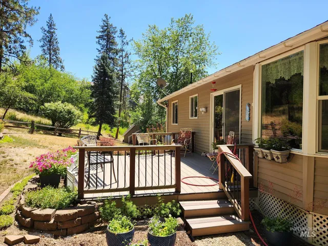 $575,000 | 122 Wild Rose Lane, Kamiah, ID 83536