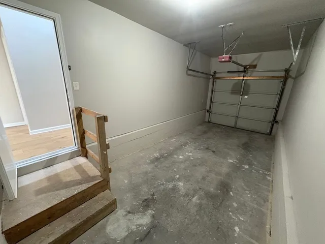 $2,100 | 5504 Knollcrest Court, Hermitage, TN 37076