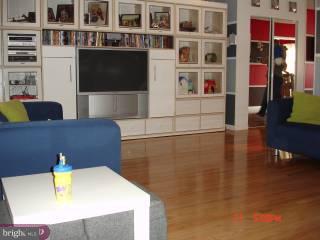 12222 Medford Road Philadelphia, PA 19154 - Photo 3 of 6 Gallery Image 3