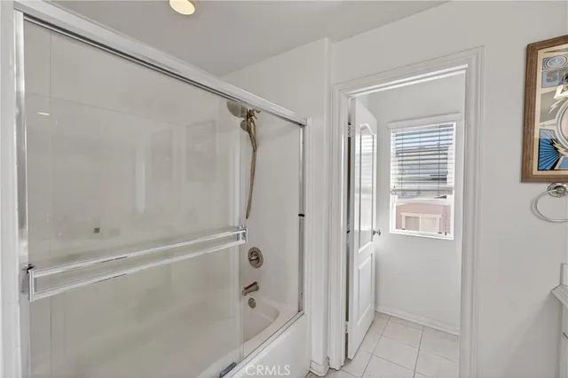 $1,199,000 | 374 Aviator Lane South, Tustin, CA 92782