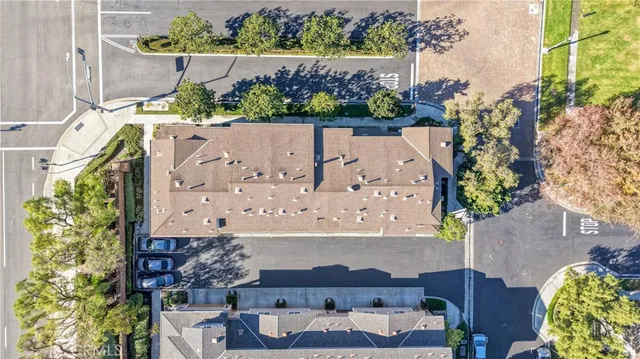 $1,199,000 | 374 Aviator Lane South, Tustin, CA 92782