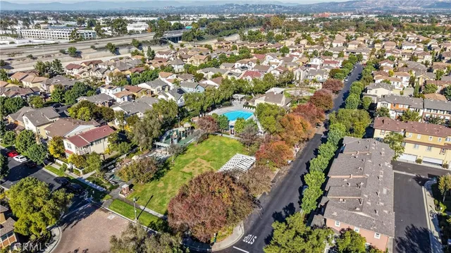 $1,199,000 | 374 Aviator Lane South, Tustin, CA 92782