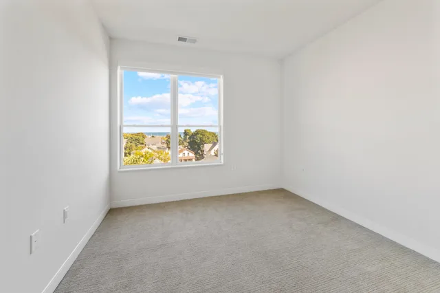 $2,306 | 5945 6th Avenue, Unit 419, Kenosha, WI 53140