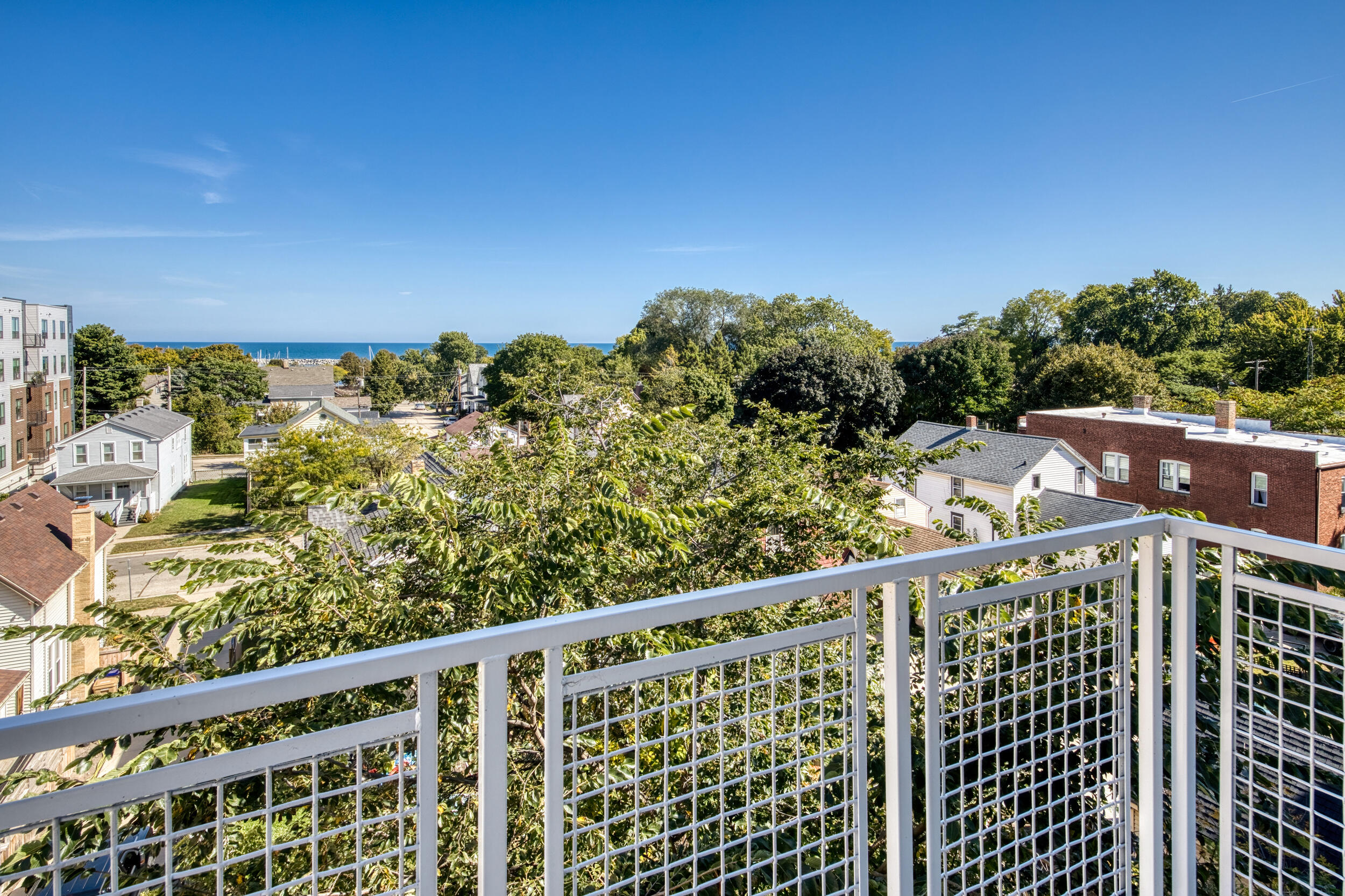 5945 6th Avenue, Unit 419 Kenosha, WI 53140 - Photo 15 of 27 IMG_0745_HDR