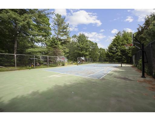 20 Round Hill Road Weston, MA 02493 - Photo 25 of 28
