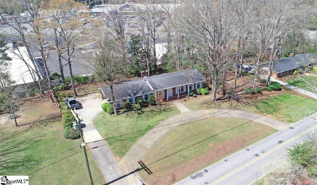 611 Laurel Road Easley, SC 29640 - Photo 3 of 7