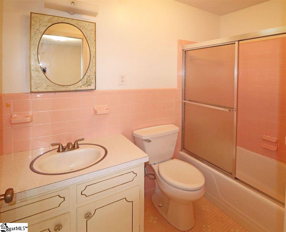 611 Laurel Road Easley, SC 29640 - Photo 5 of 7