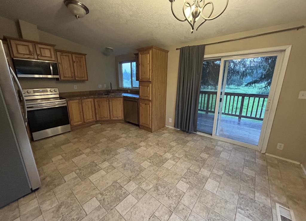 35 Atkin Lane Cascade, ID 83611 - Photo 11 of 39