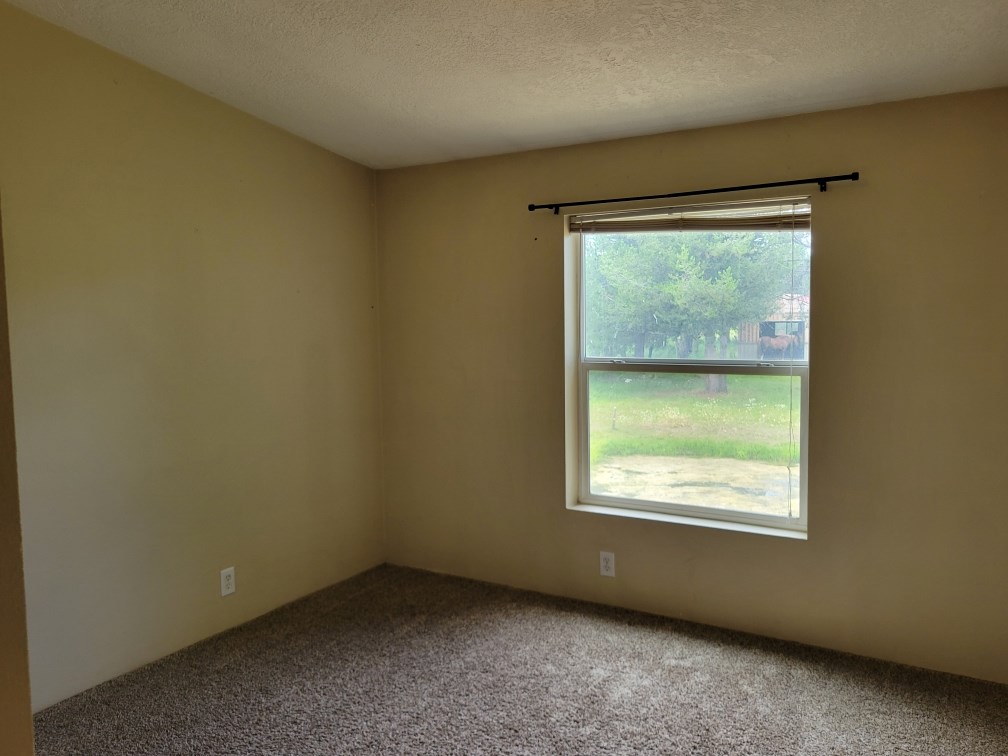 35 Atkin Lane Cascade, ID 83611 - Photo 20 of 39 Office