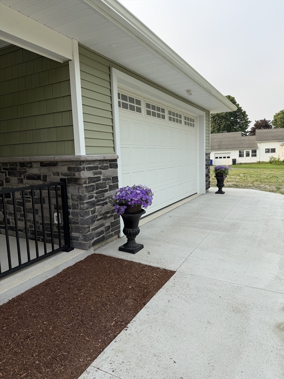 2 Cronin Hill Road Hatfield, MA 01038 - Photo 17 of 41