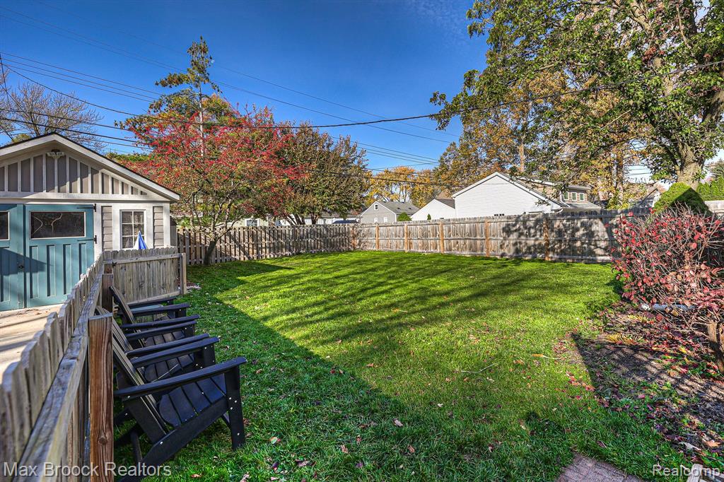 3619 Wakefield Road Berkley, MI 48072 - Photo 16 of 18