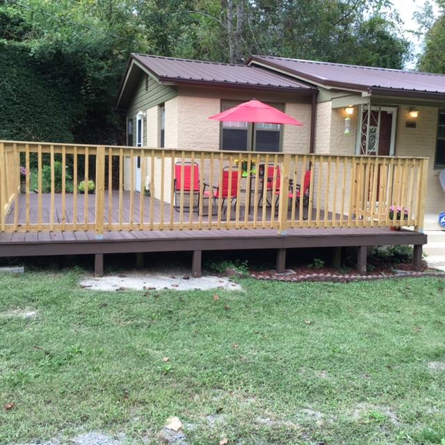 SIDE DECK