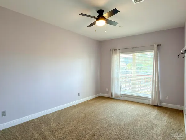 $3,400 | 2572 Gulf Breeze Avenue, Pensacola, FL 32507