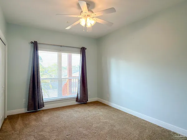 $3,400 | 2572 Gulf Breeze Avenue, Pensacola, FL 32507