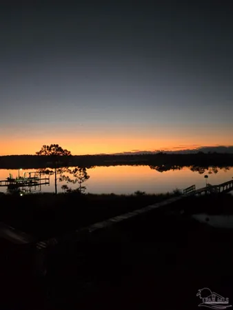 $3,400 | 2572 Gulf Breeze Avenue, Pensacola, FL 32507