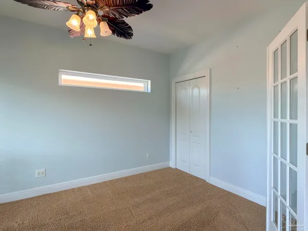 $3,400 | 2572 Gulf Breeze Avenue, Pensacola, FL 32507