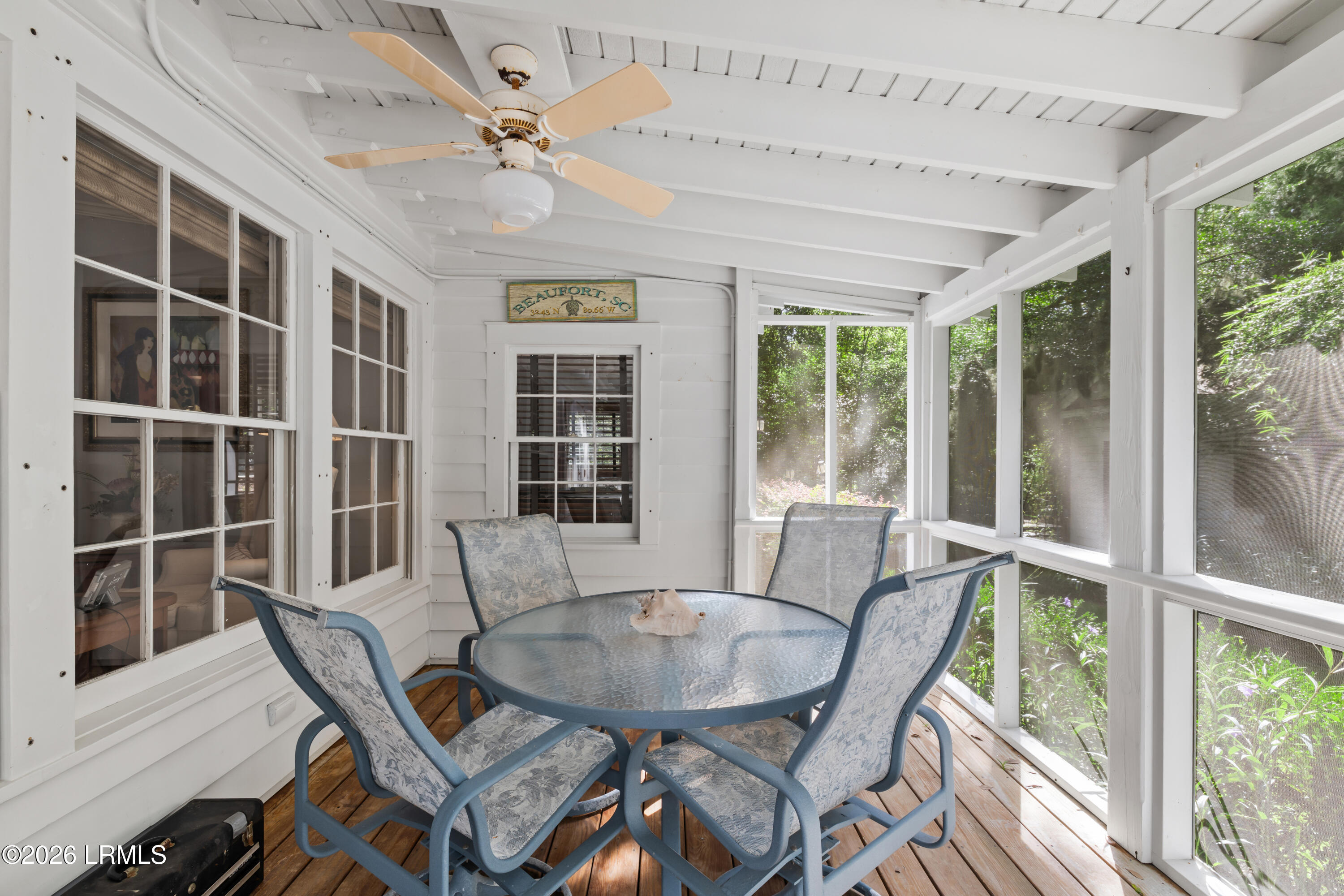 310 Hancock Street Beaufort, SC 29902 - Photo 29 of 46 Screened in porch
