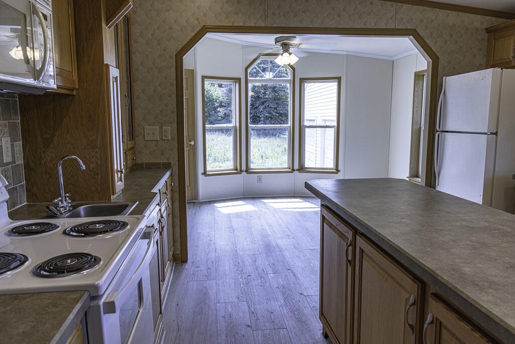 239 Main Street Corinth, ME 04427 - Photo 17 of 39 001p