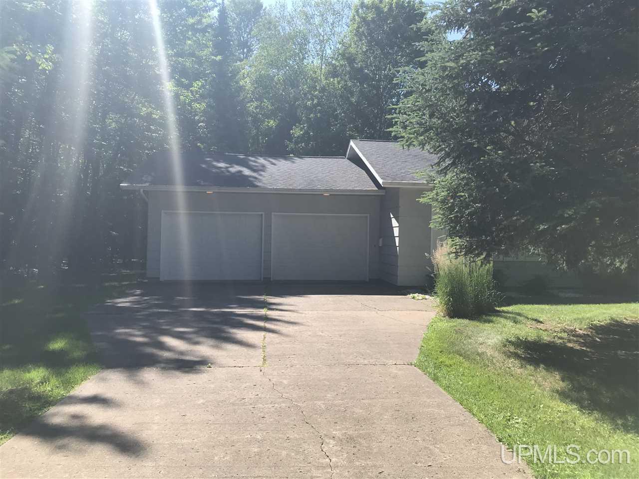 10285 North Curry Road Ironwood, MI 49938 - Photo 7 of 28